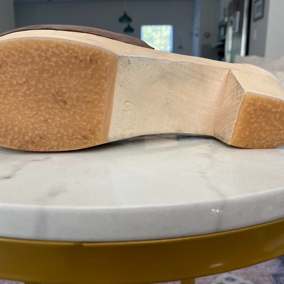 Bryr Jayne  Slides 39 - Picture 4 of 4